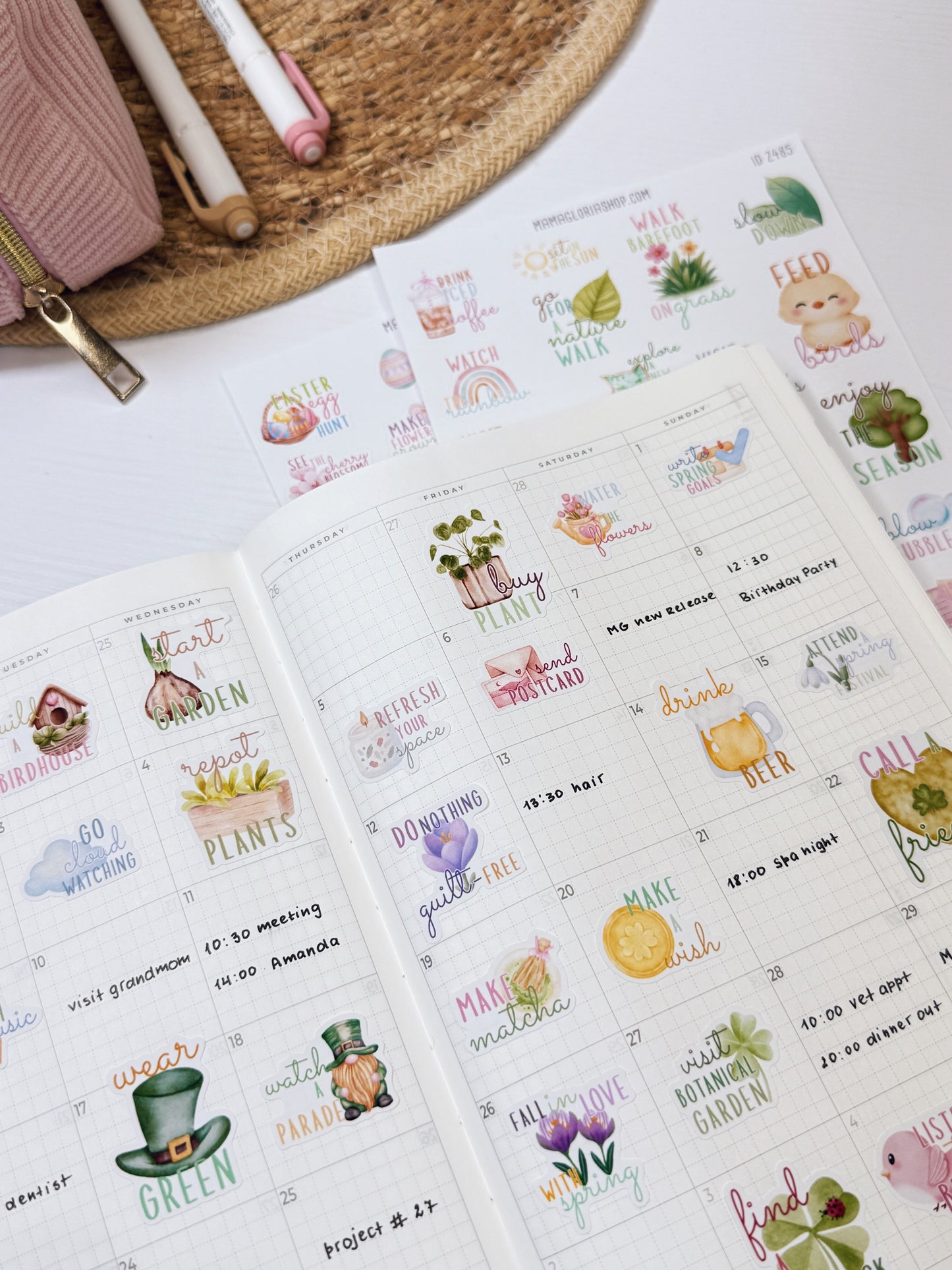 Four-Season Bucket List – Exclusive Sticker Bundle