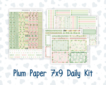 Kit 0256 - 7x9 - Plum Paper Daily - Weekly Kit - March - Froggy Luck