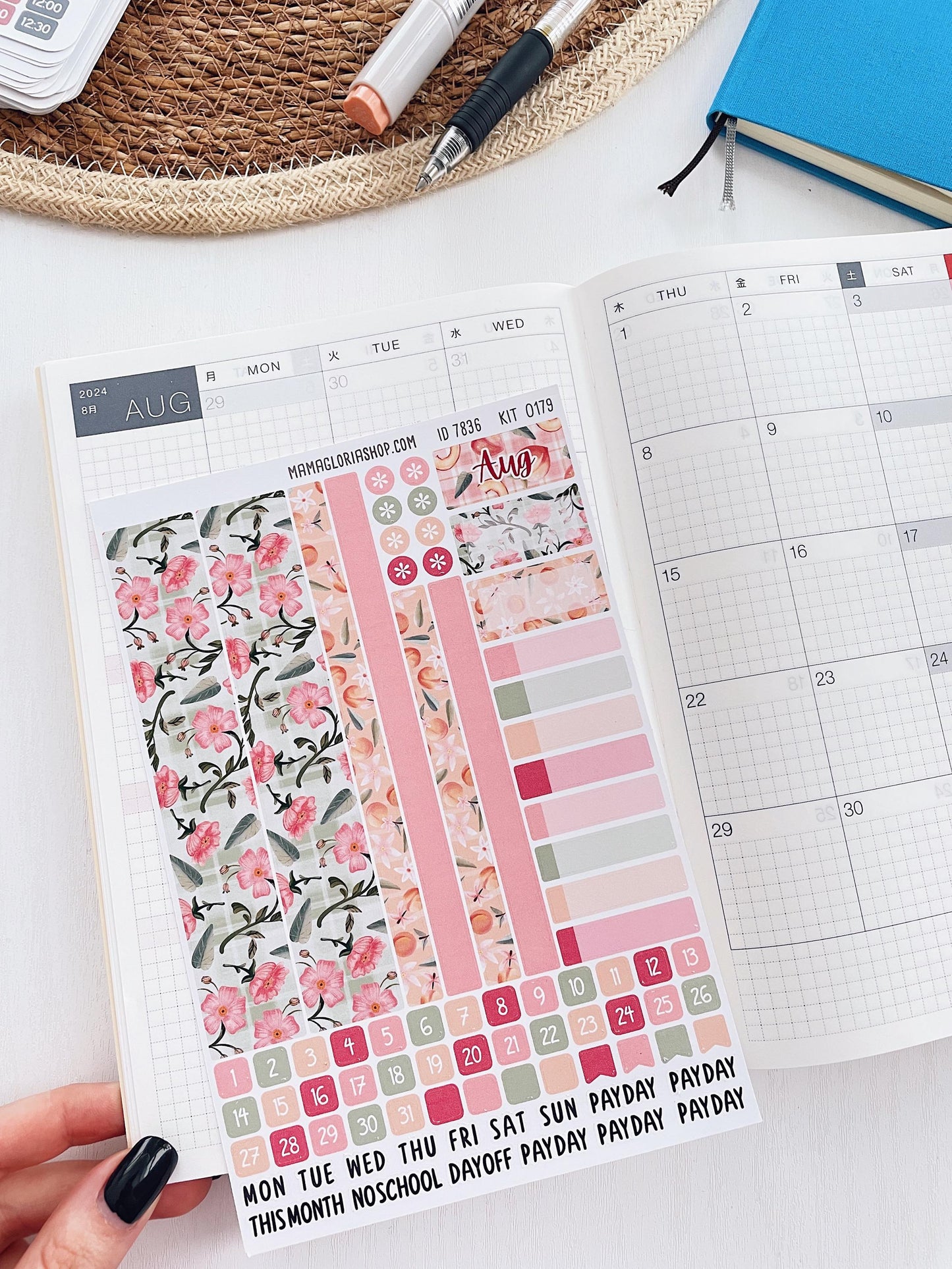 Kit 0261 - A6 Hobonichi Original - Monthly Kit - April - Llama Spring